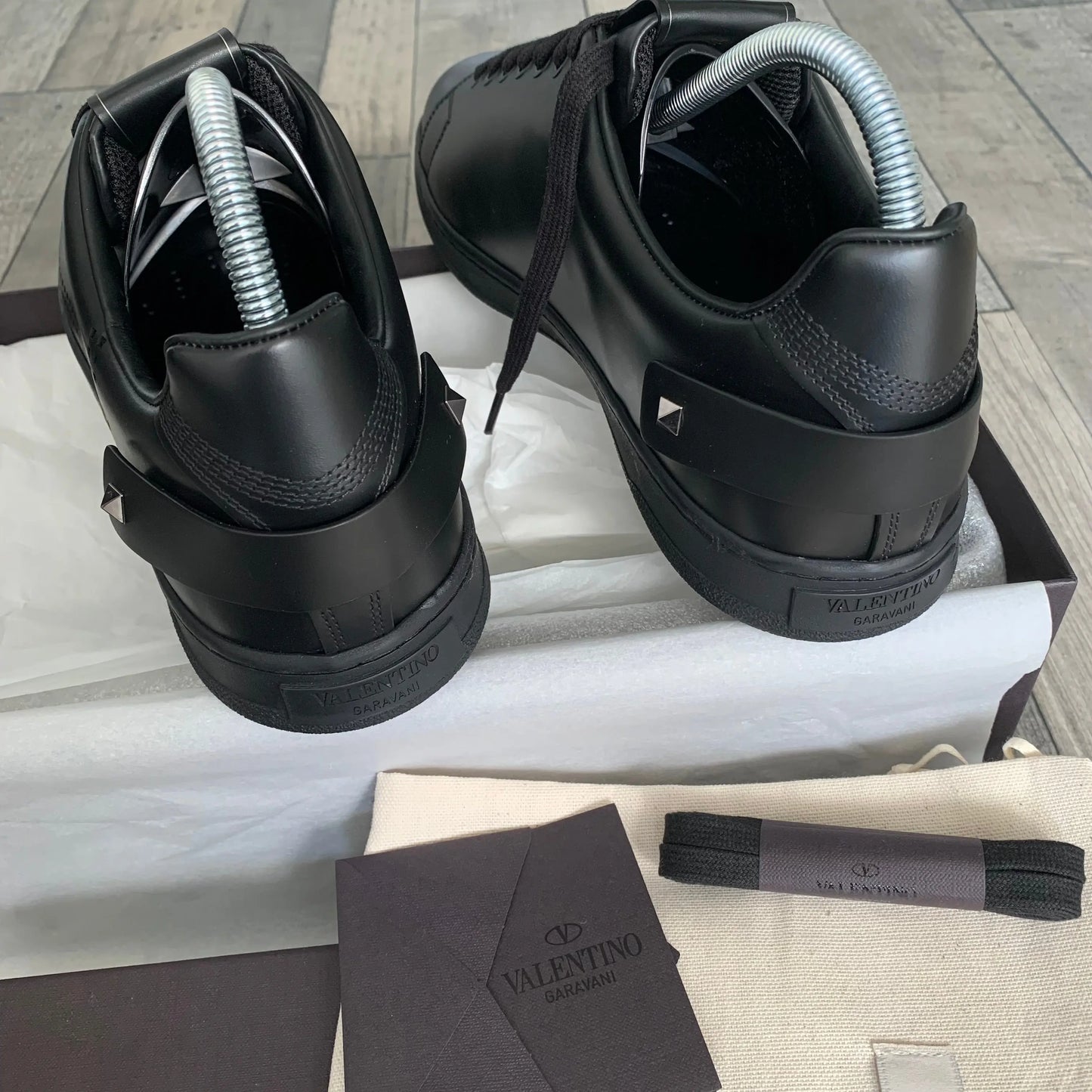 Valentino Backnet VLOGO Trainers - Black Sneakers OneworldClothing